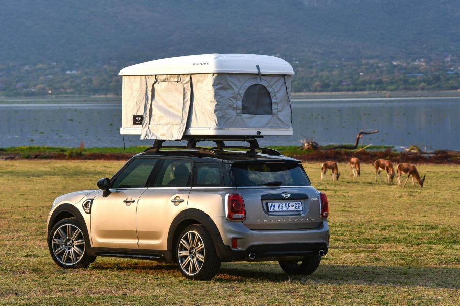  Mini Cooper S Countryman Autohome (F60) 2018 года  (ZA) (фото 15 из 16)